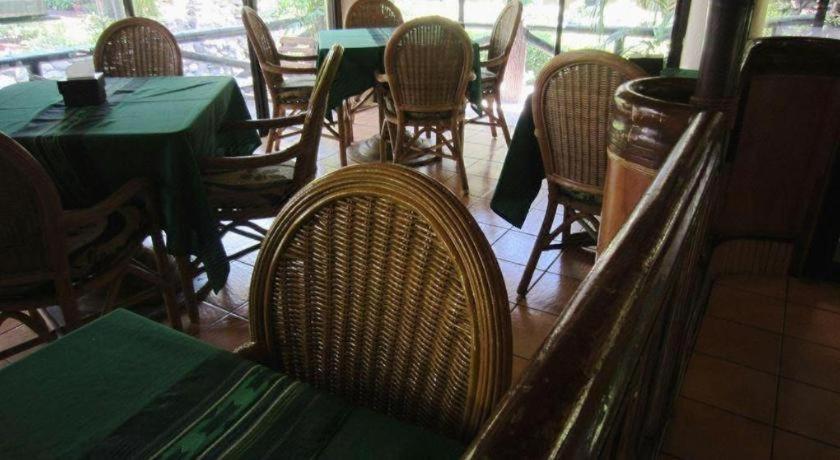 Family Country Hotel And Convention Centre General Santos City Экстерьер фото